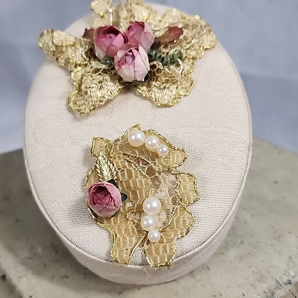 Vtg 80'sRomantic oval Fabric Covered Box with matching Oval Frame Coquette